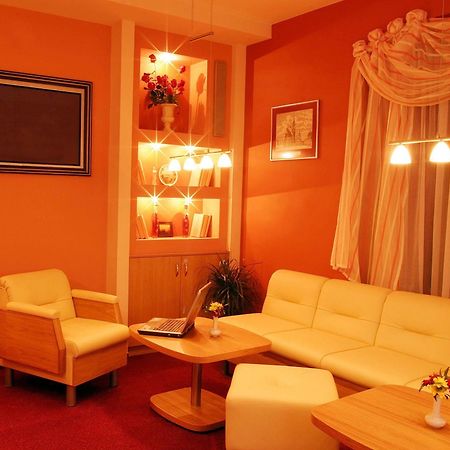 פלזן Hotel Palace מראה חיצוני תמונה