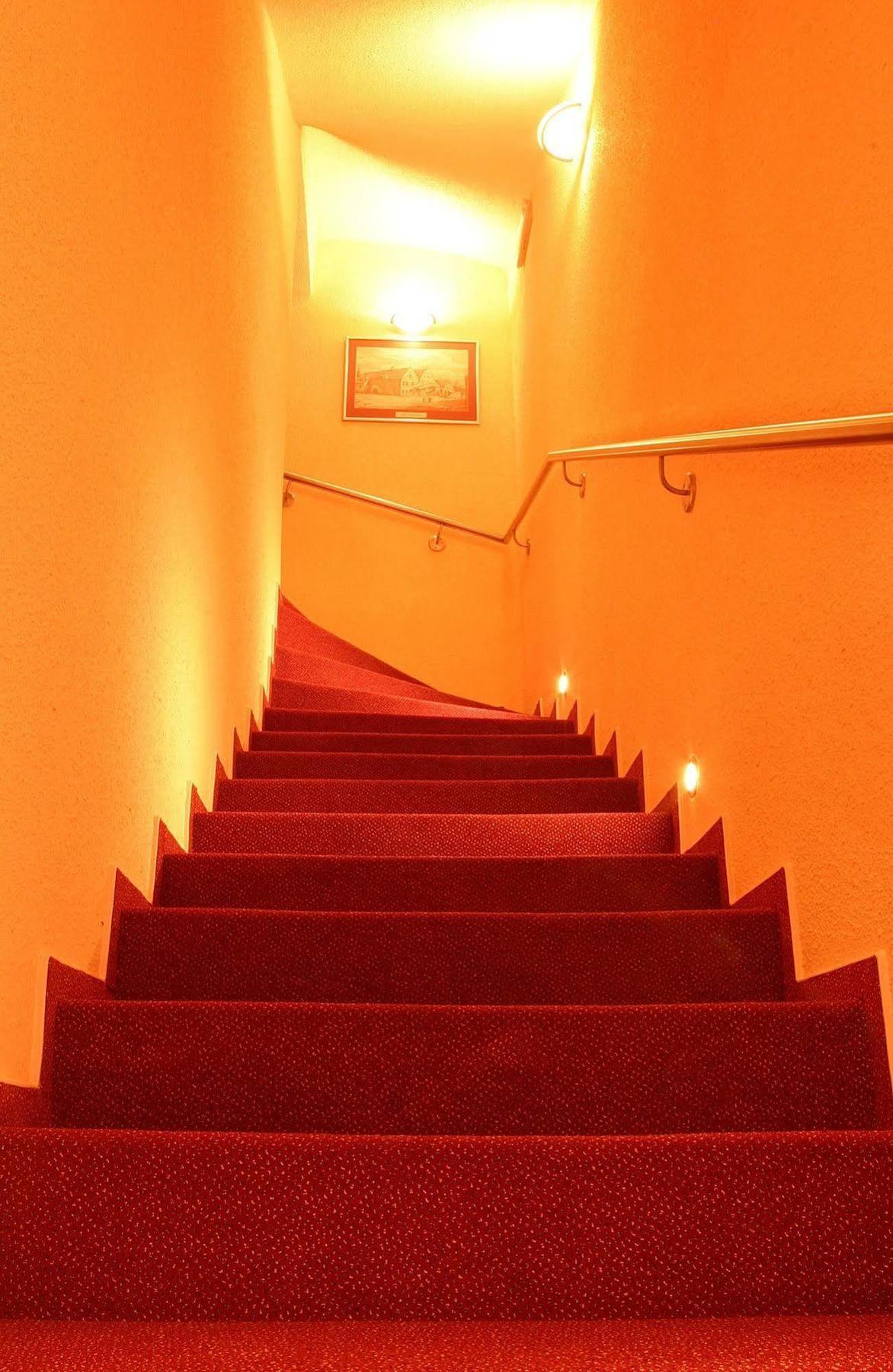 פלזן Hotel Palace מראה חיצוני תמונה